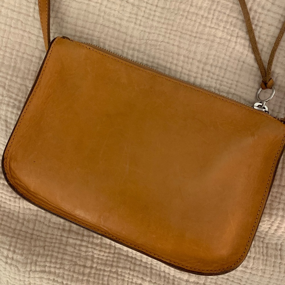 Madewell simple crossbody bag in mustard leather